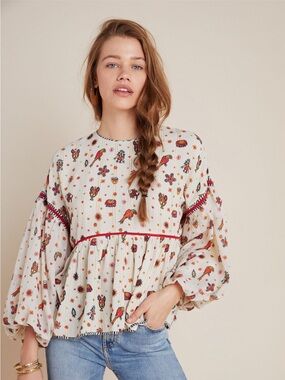Nikasha / Anthropology size Medium Ivory Peasant Blouse with Floral & Bird Print